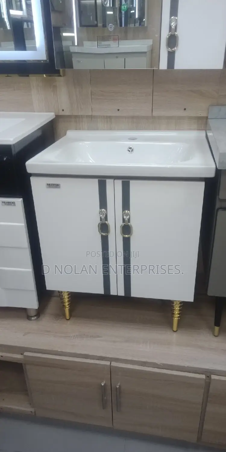 Cabinet Basin With Led Mirror