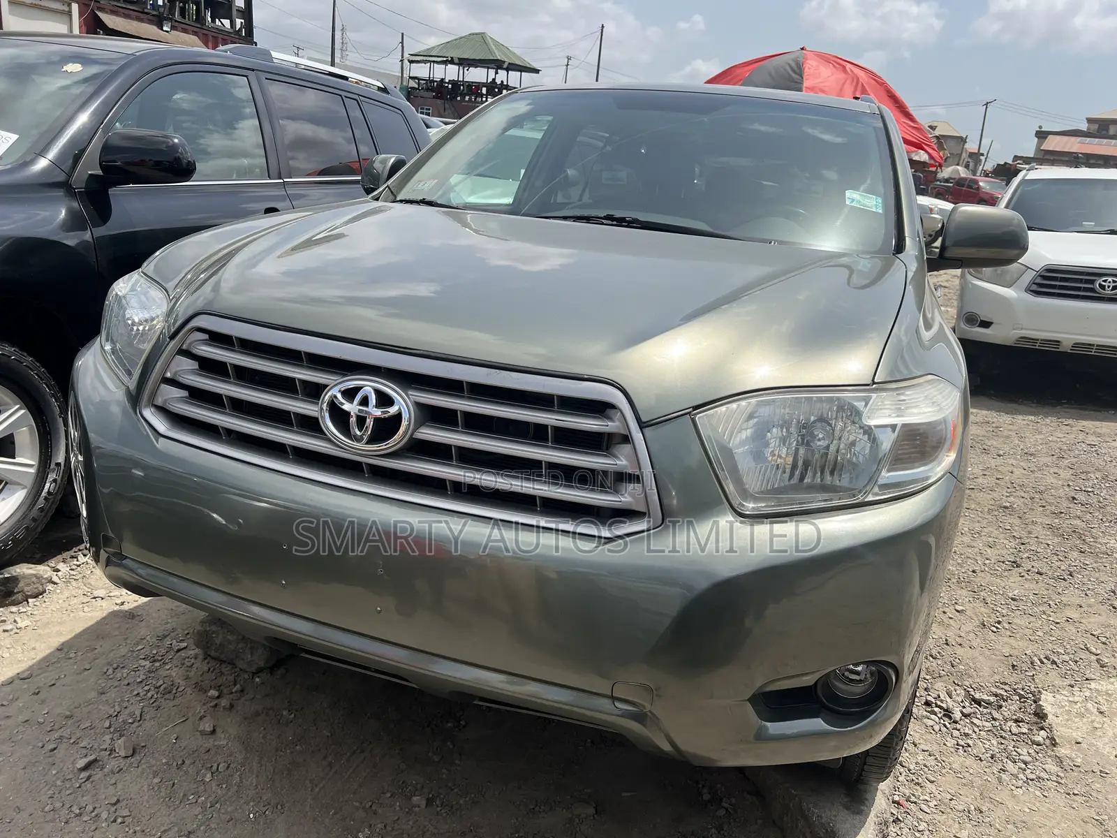 Toyota Highlander Limited AWD 2020 Yellow
