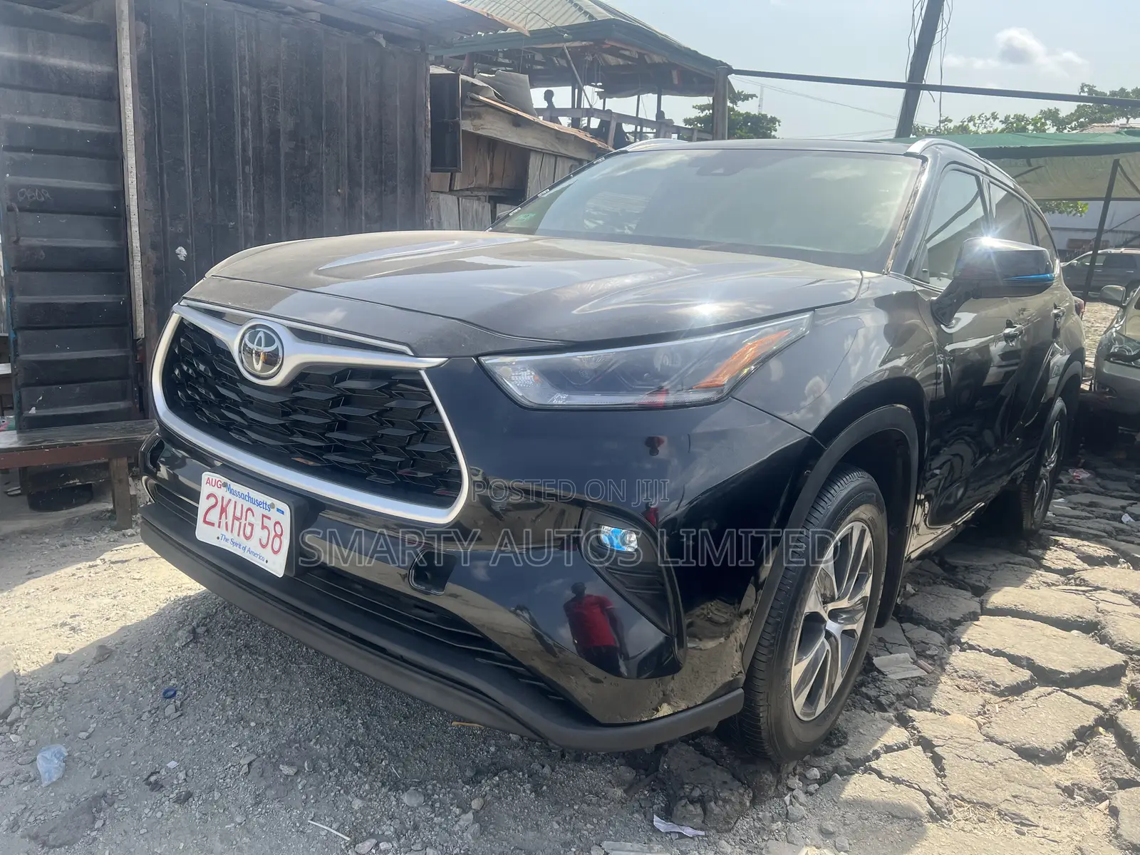 Toyota Highlander XLE 2021 Black