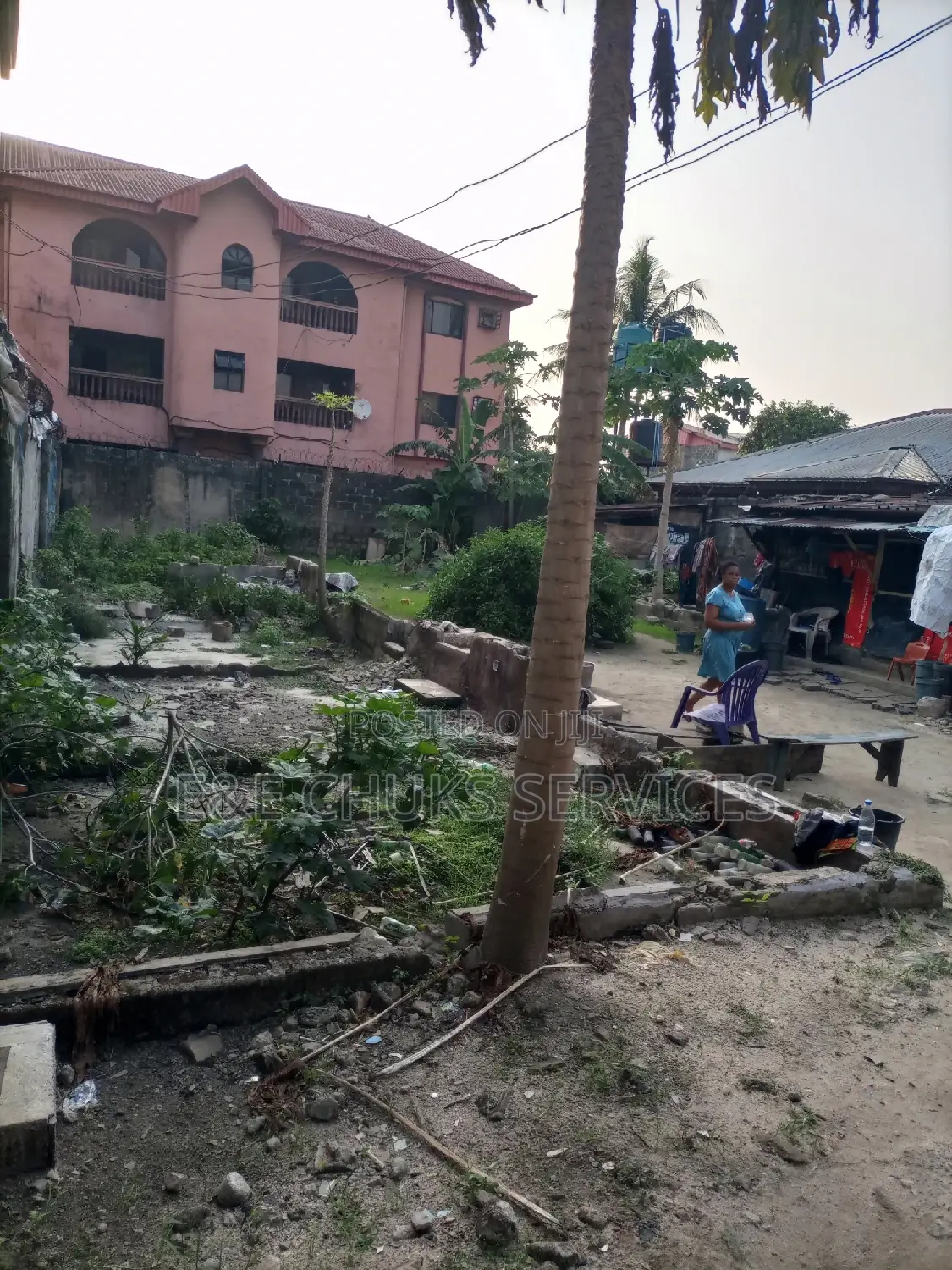 Buy and Build and Move 1 Plot
