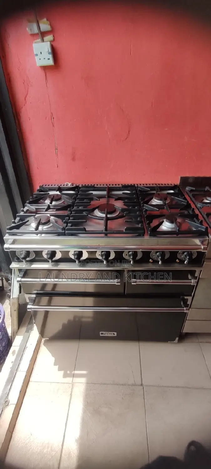 5 Burner Industrial Gas Cooker With Double Grill and Oven 