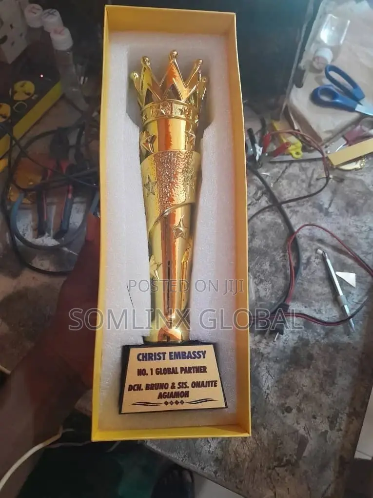 Trophy Award Dd