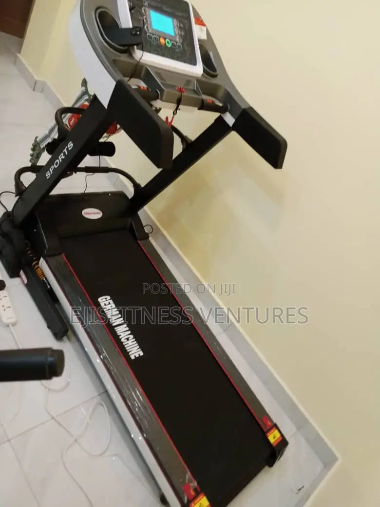 2.5hp German Machine Treadmill With Massager and Incline