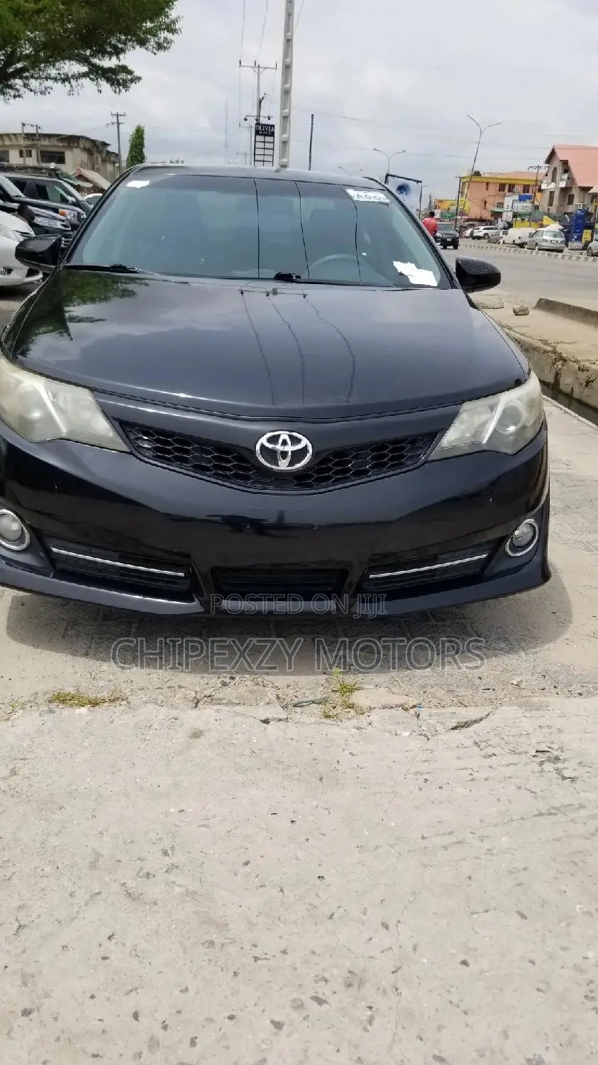 Toyota Camry 2013 Black