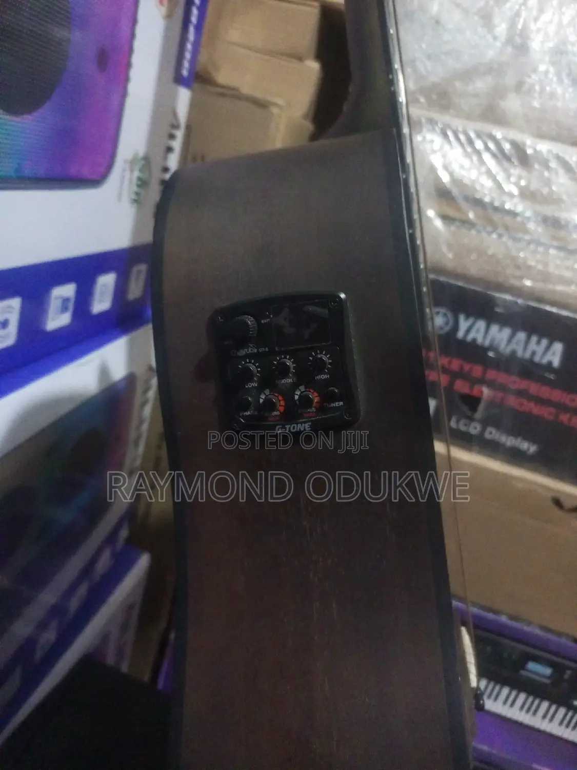 Semi Electric Acoustic Guitar With Chromatic Tunner Effects