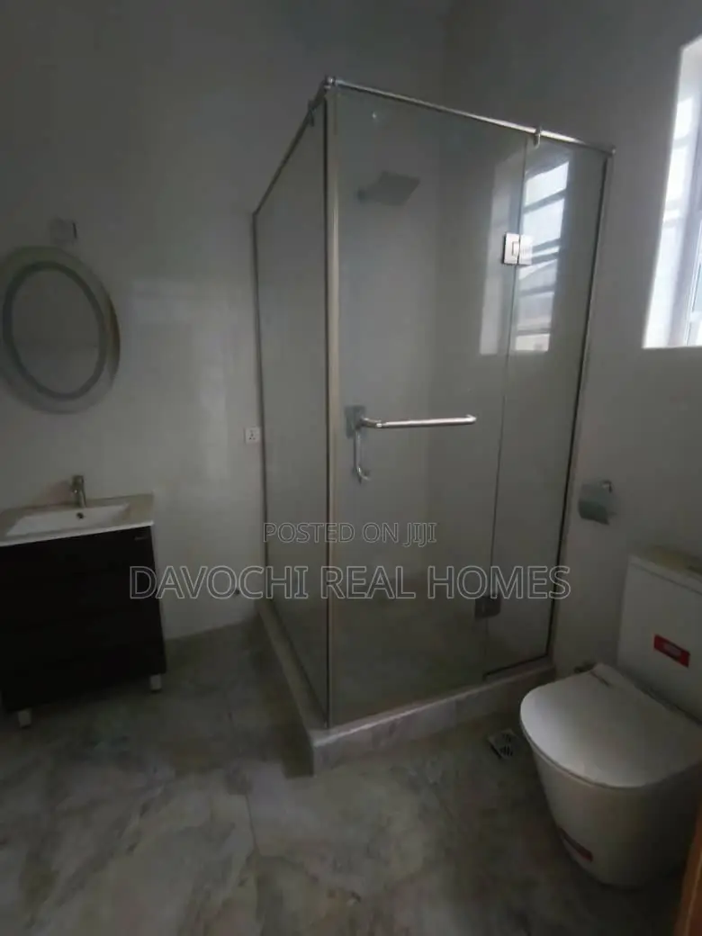 4bdrm Duplex in Ikota Lekki for sale