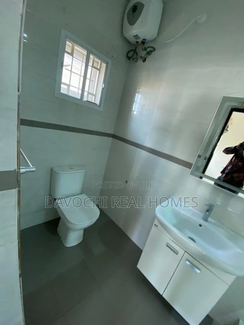 5bdrm Duplex in Lekki Phase One for rent