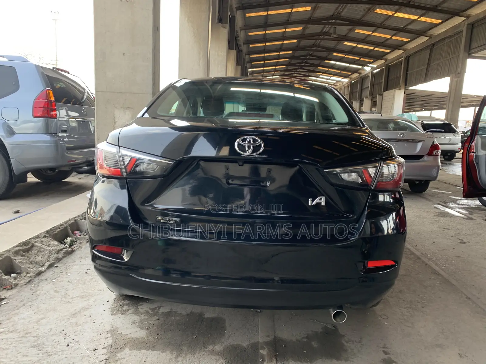 Toyota Yaris 2018 Black