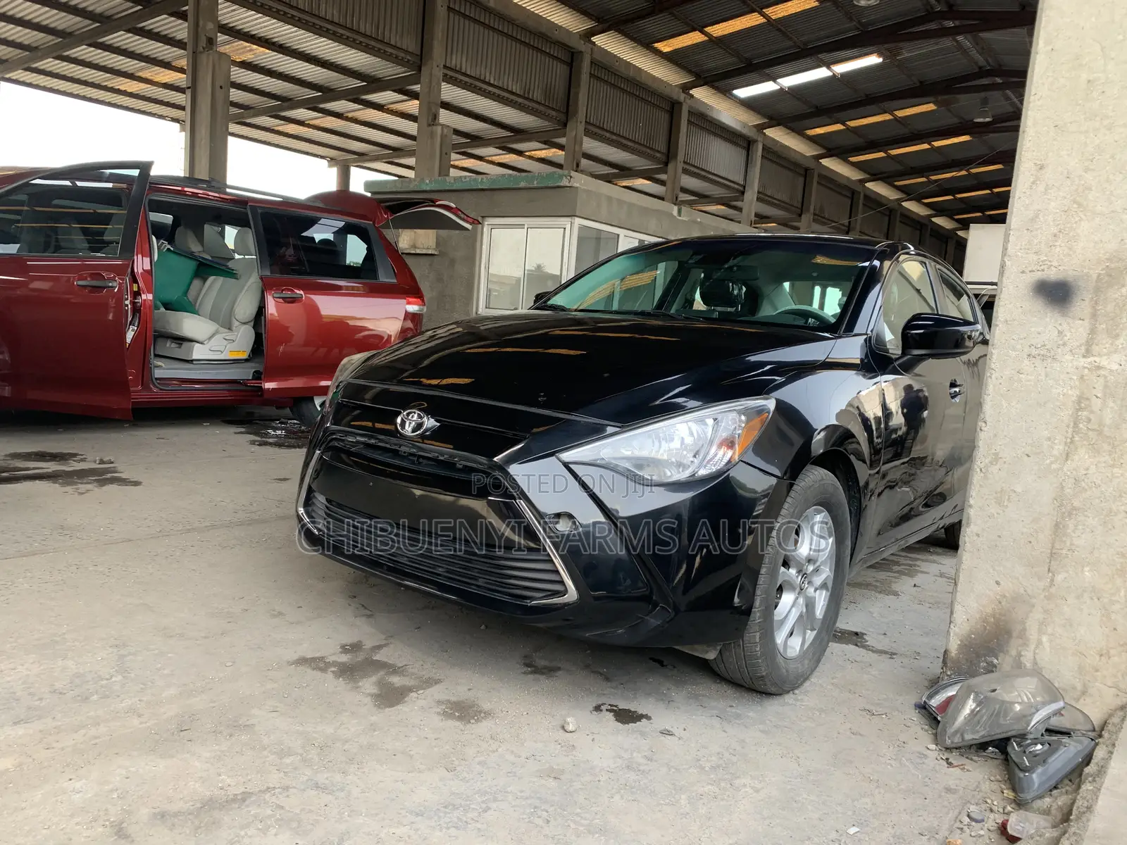 Toyota Yaris 2018 Black
