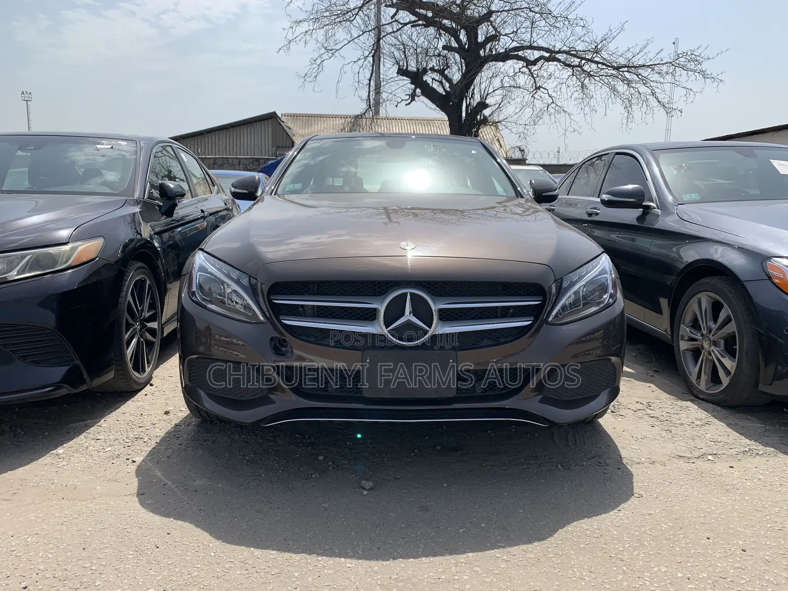 Mercedes-Benz C300 Luxury 4dr AWD 4Matic Sedan (2.0L 4cyl 7A) 2015