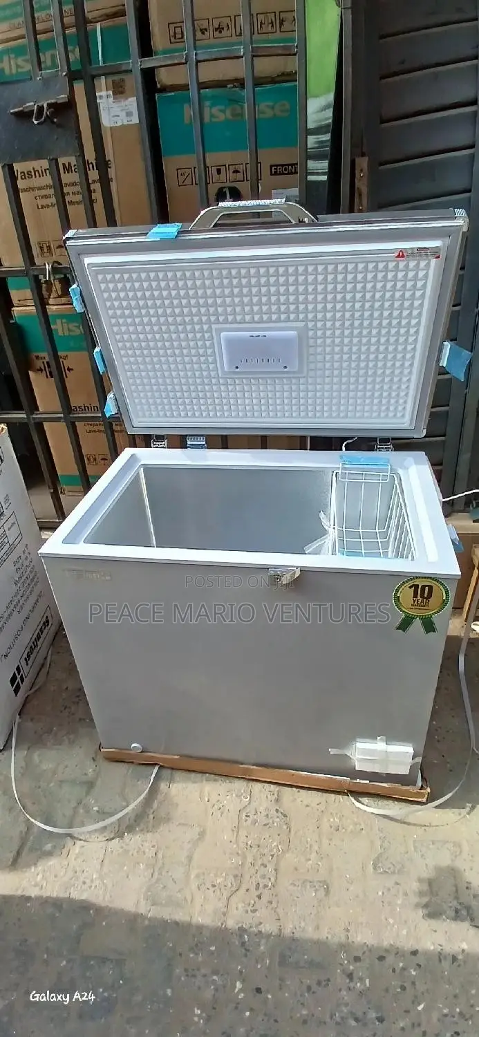 Scanfrost Inverter Deep Freezer 150litres With 3yrs Waranty
