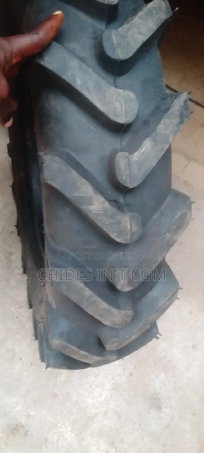 750/16 Tire for Trackitor