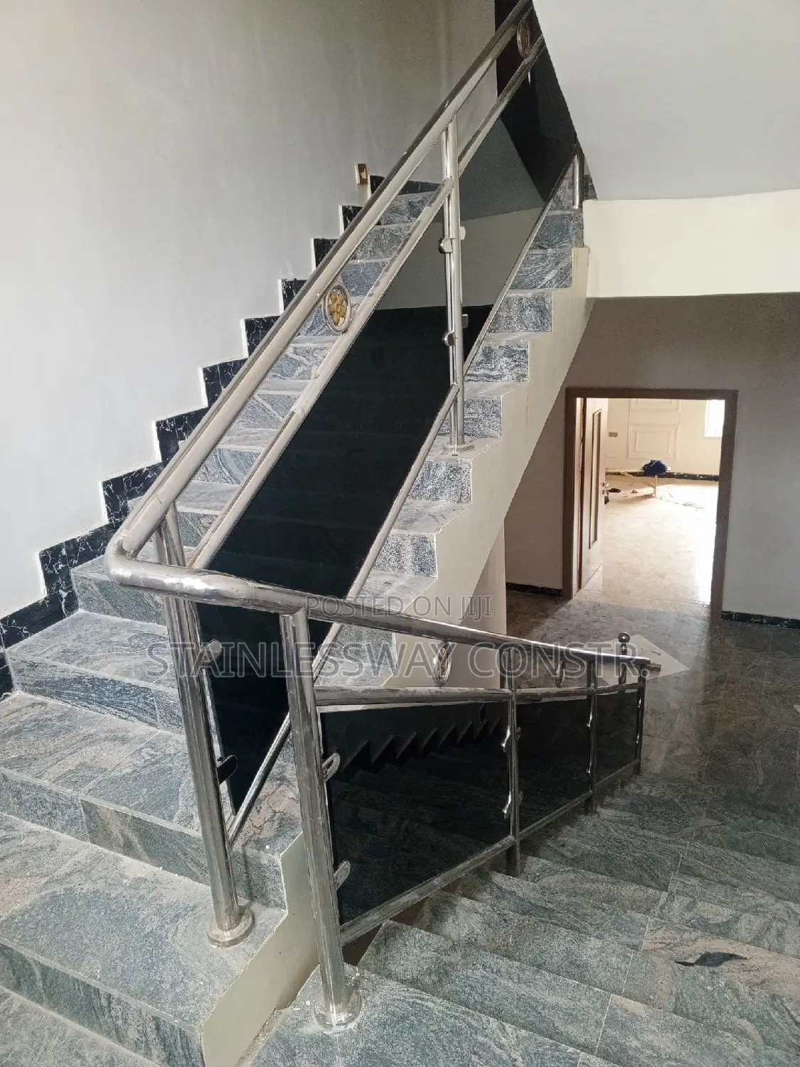 Stainless/Glass Railing Cz