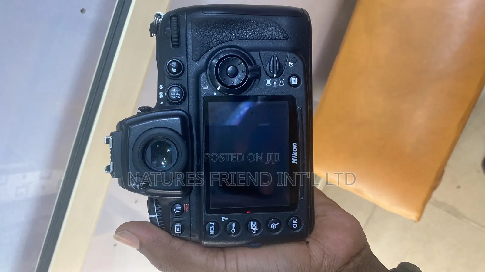 Nikon D700 Body Only