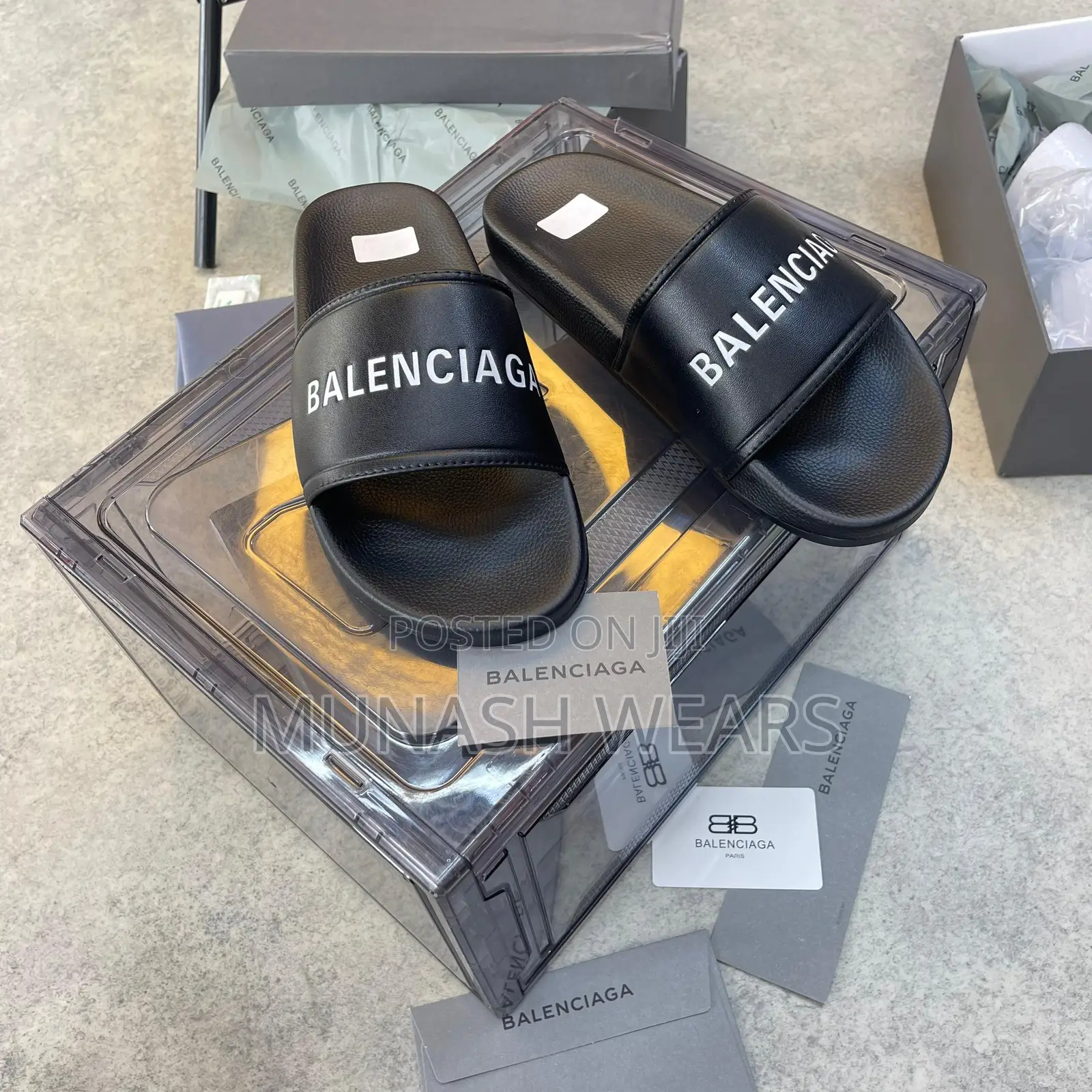 BALENCIAGA Luxury Slide
