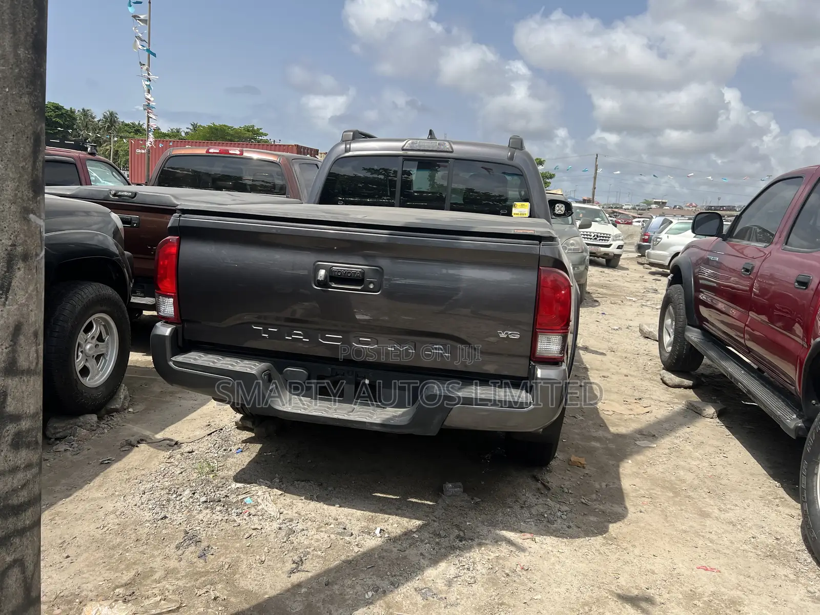 Toyota Tacoma 4dr Double Cab 2016 Gray