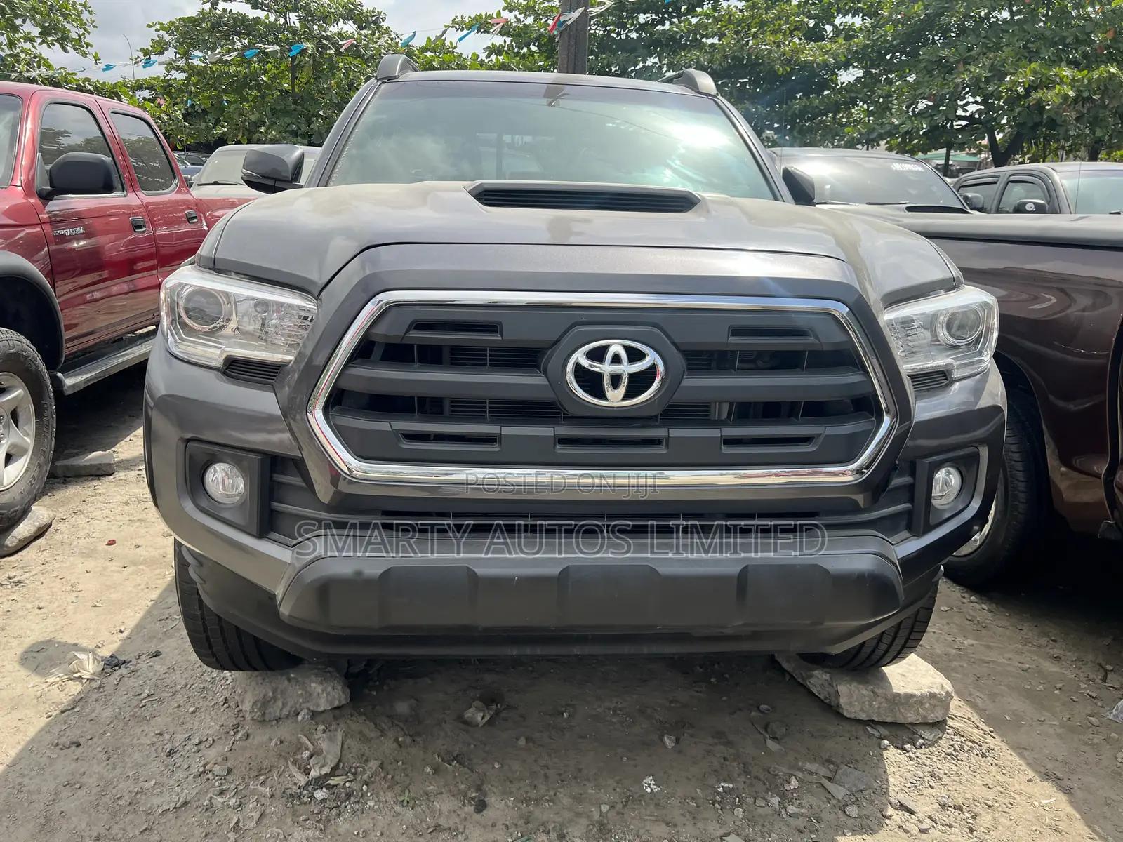 Toyota Tacoma 4dr Double Cab 2016 Gray