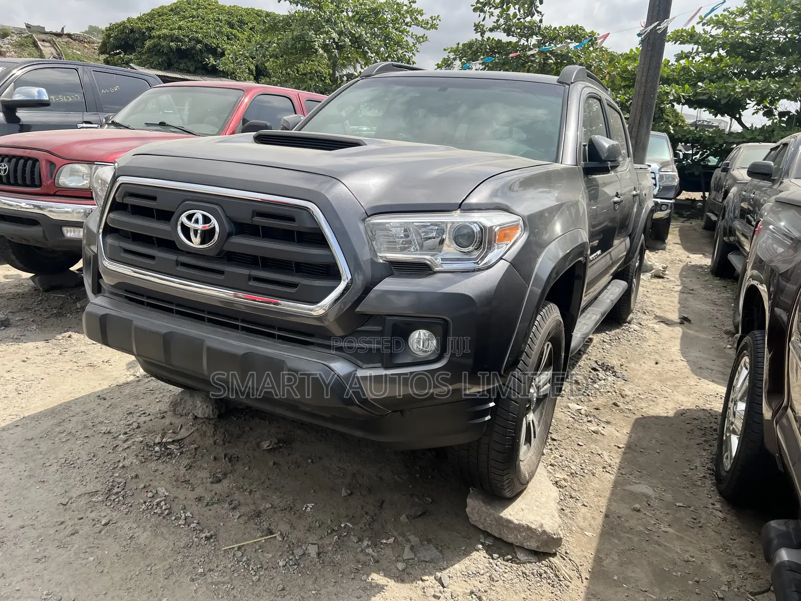 Toyota Tacoma 4dr Double Cab 2016 Gray