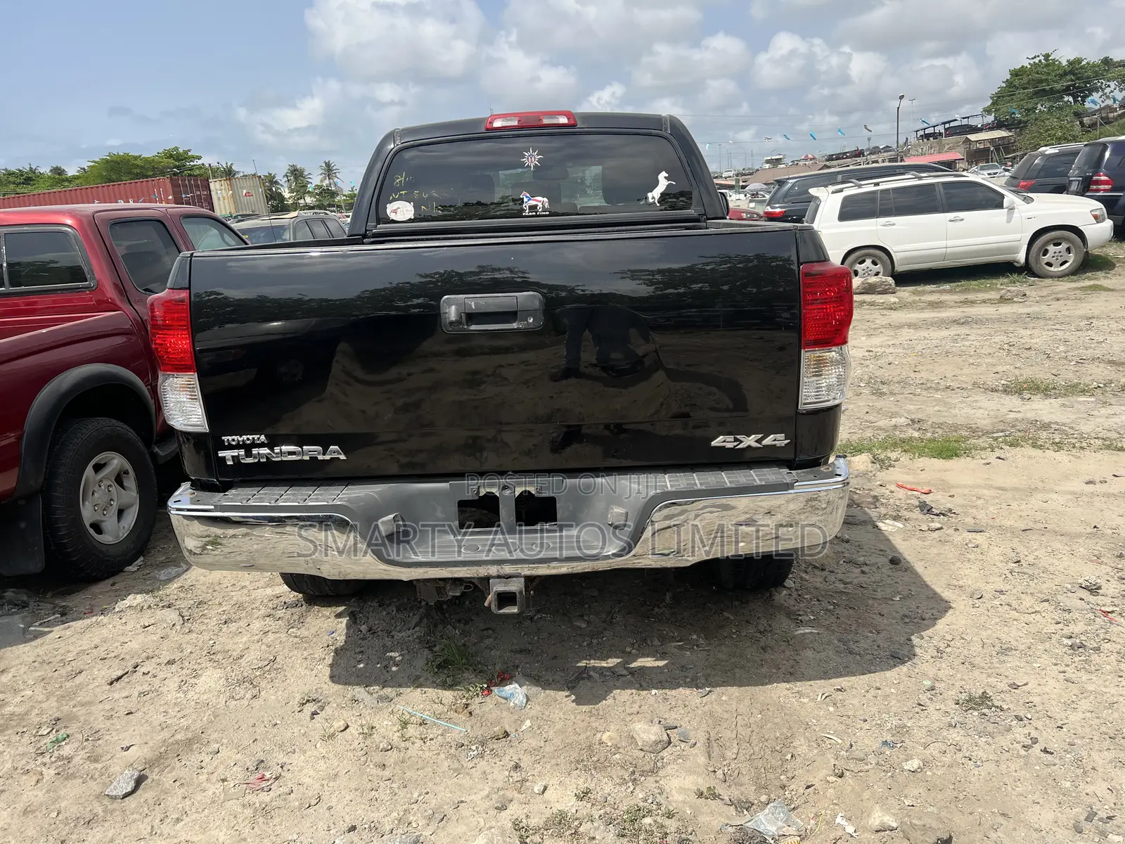 Toyota Tundra 2015 Black