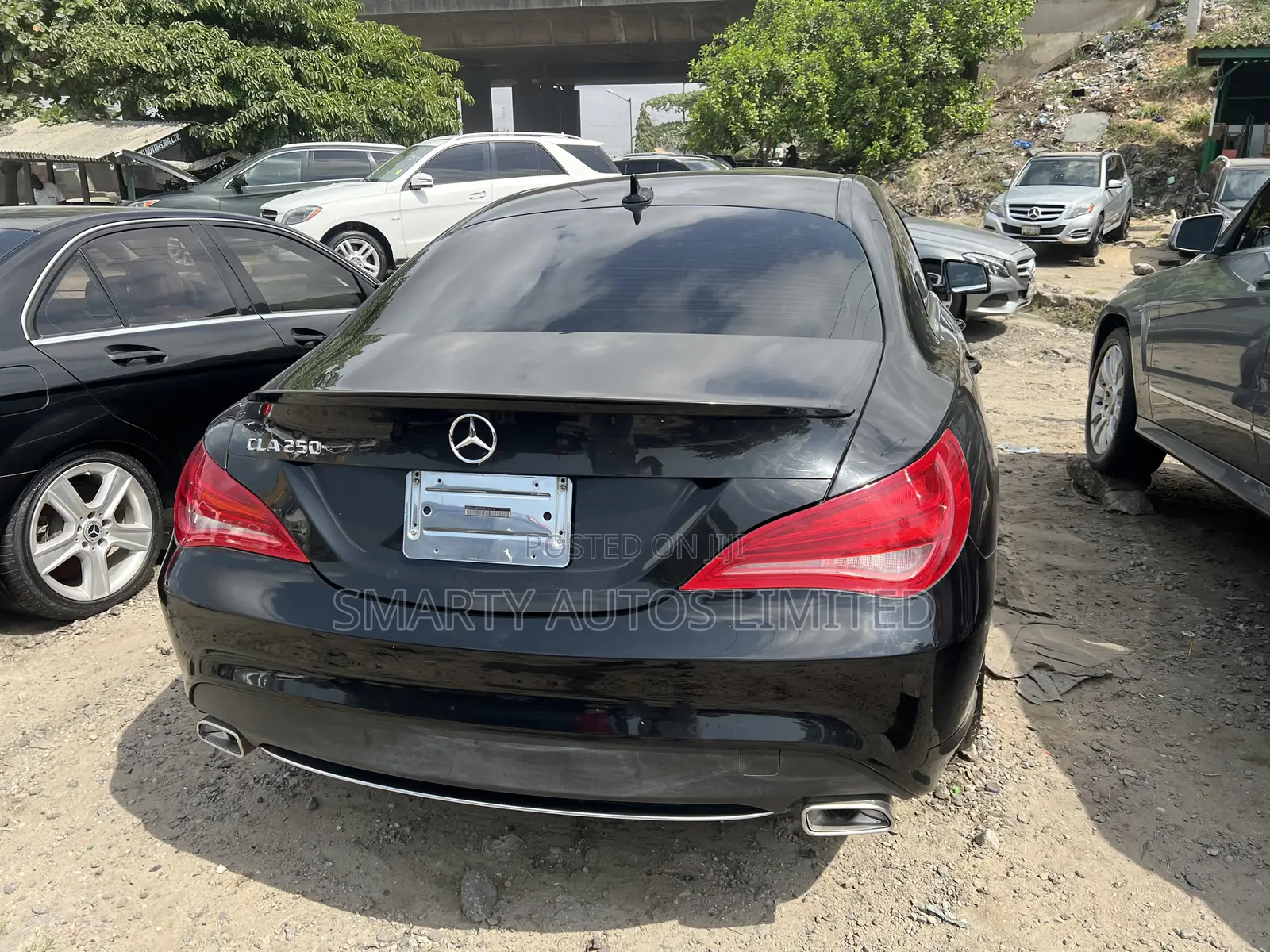 Mercedes-Benz GLA 250 SV Premium 2014 Black