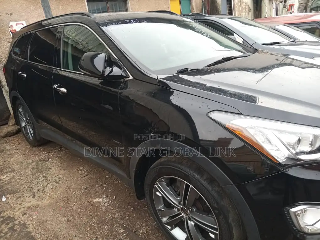 Hyundai Santa Fe Limited AWD 2016 Black