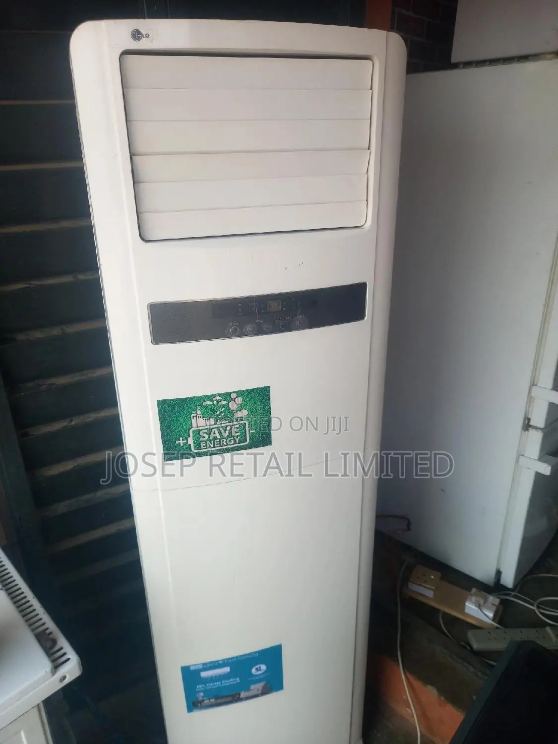 2.5hp Smart LG Standing Air Condition With Remote