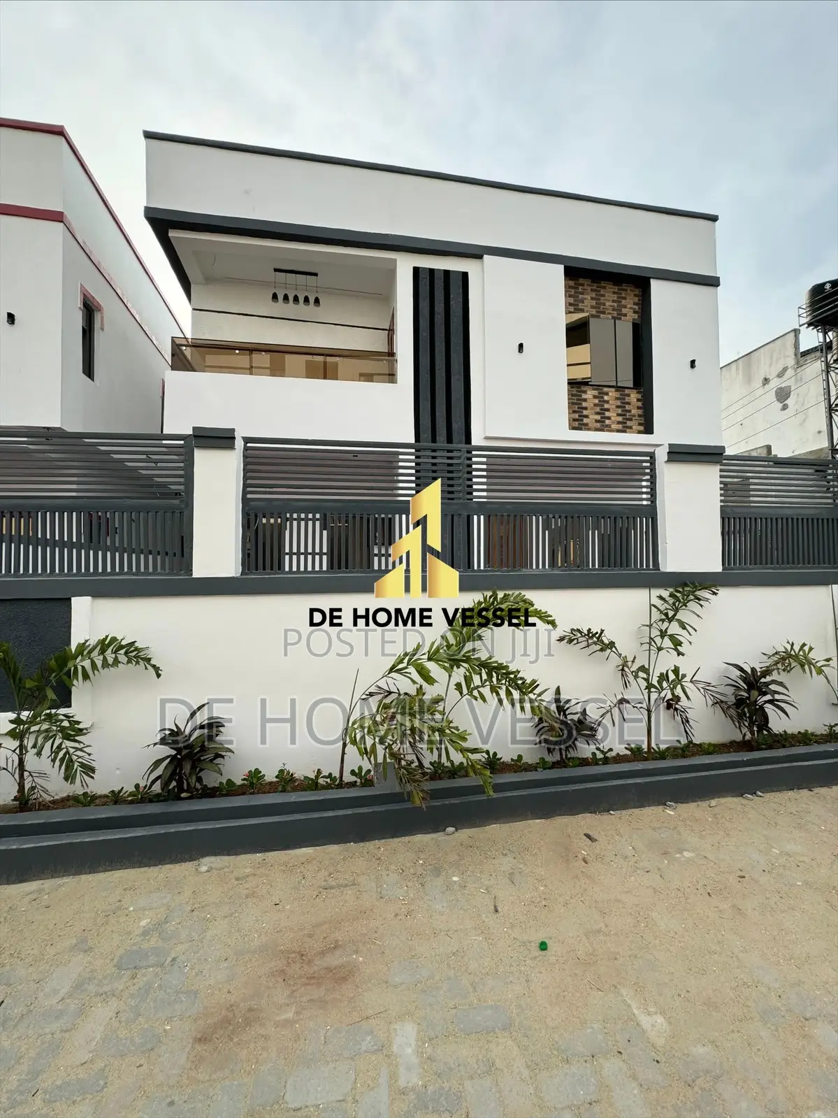 4bdrm Duplex in Ikate for sale