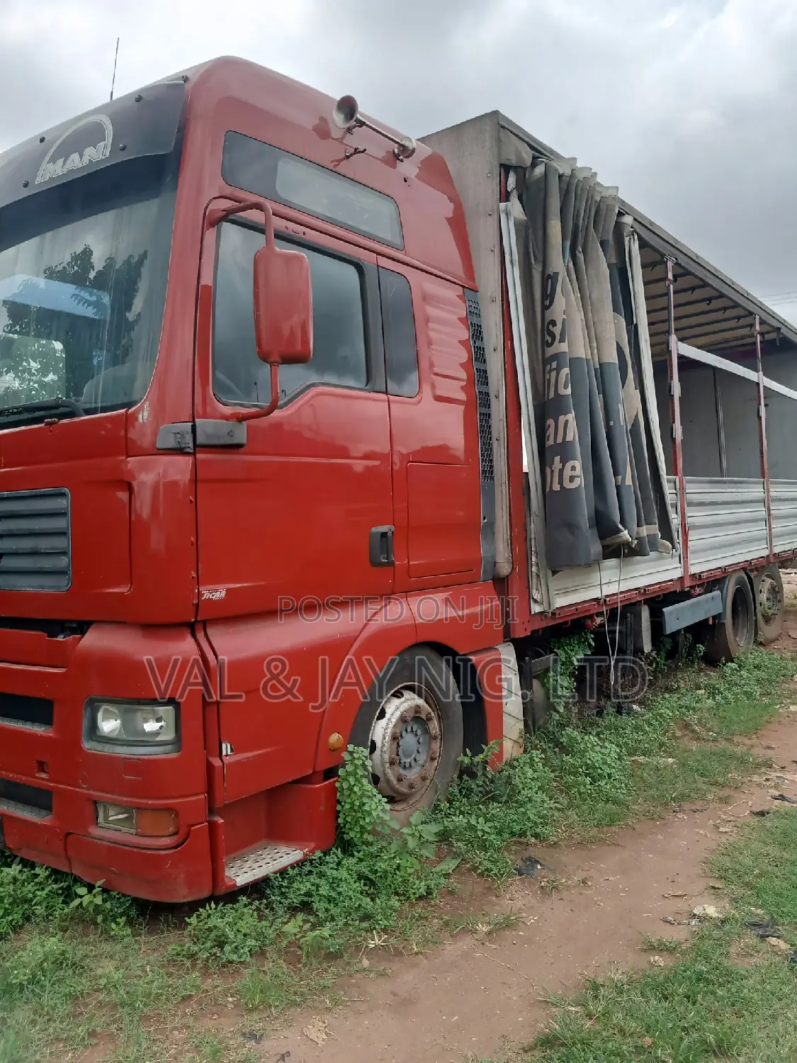 Man Diesel Truck 8 Tyres 2001 Model Red