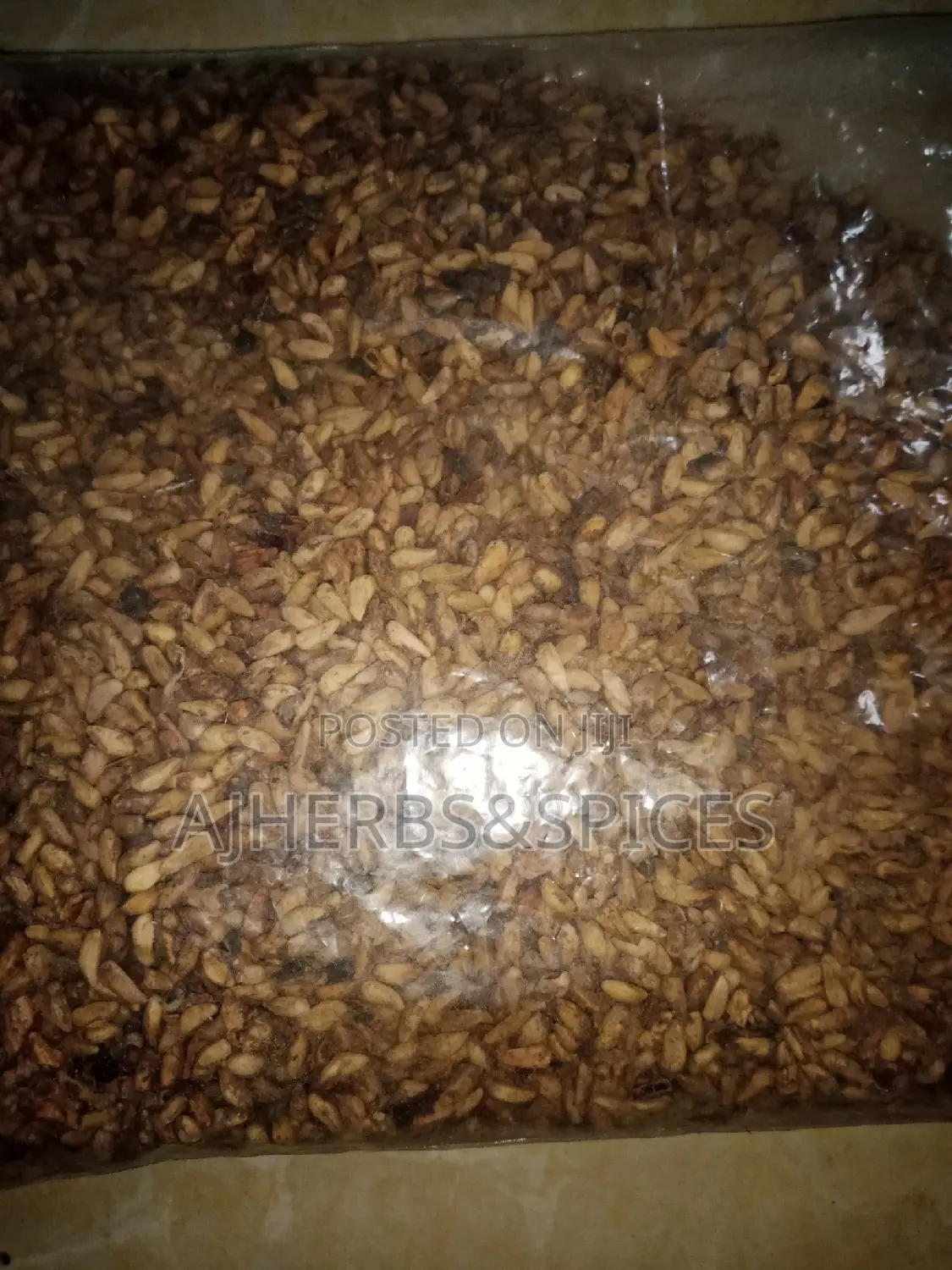 Dried Pomegranate Seeds