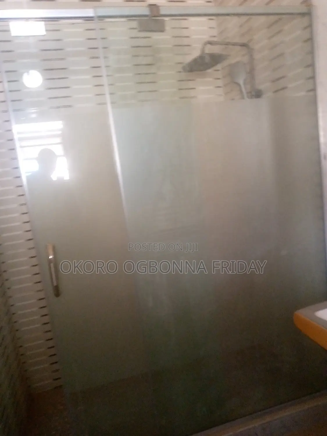 Master 2 Shower Cubicle