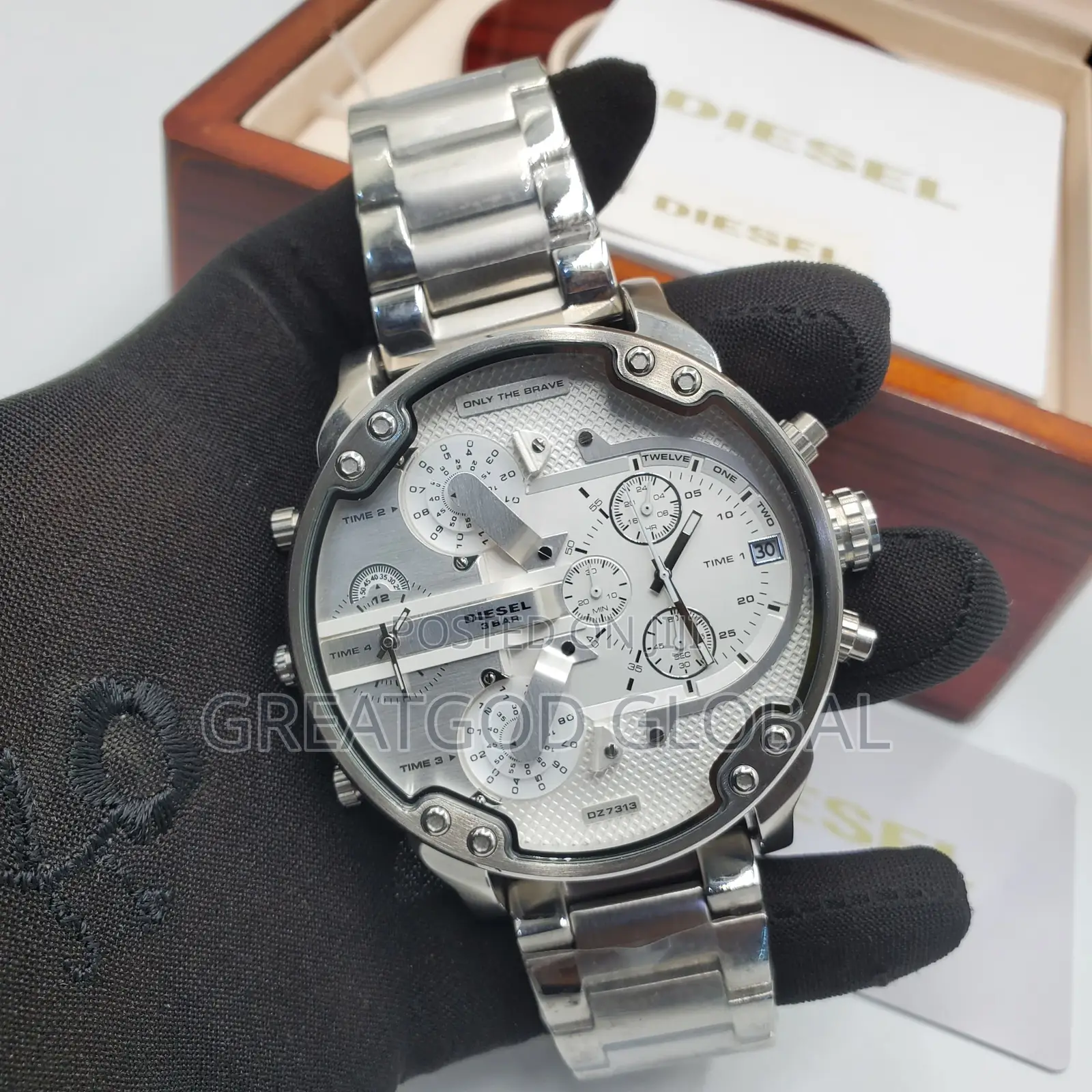 Diesel 3BAR Chronograph Chain Wristwatch