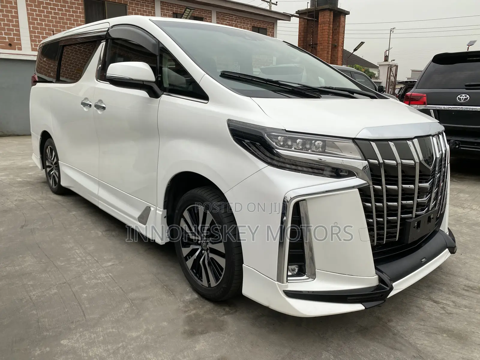 Toyota Alphard 2020 White