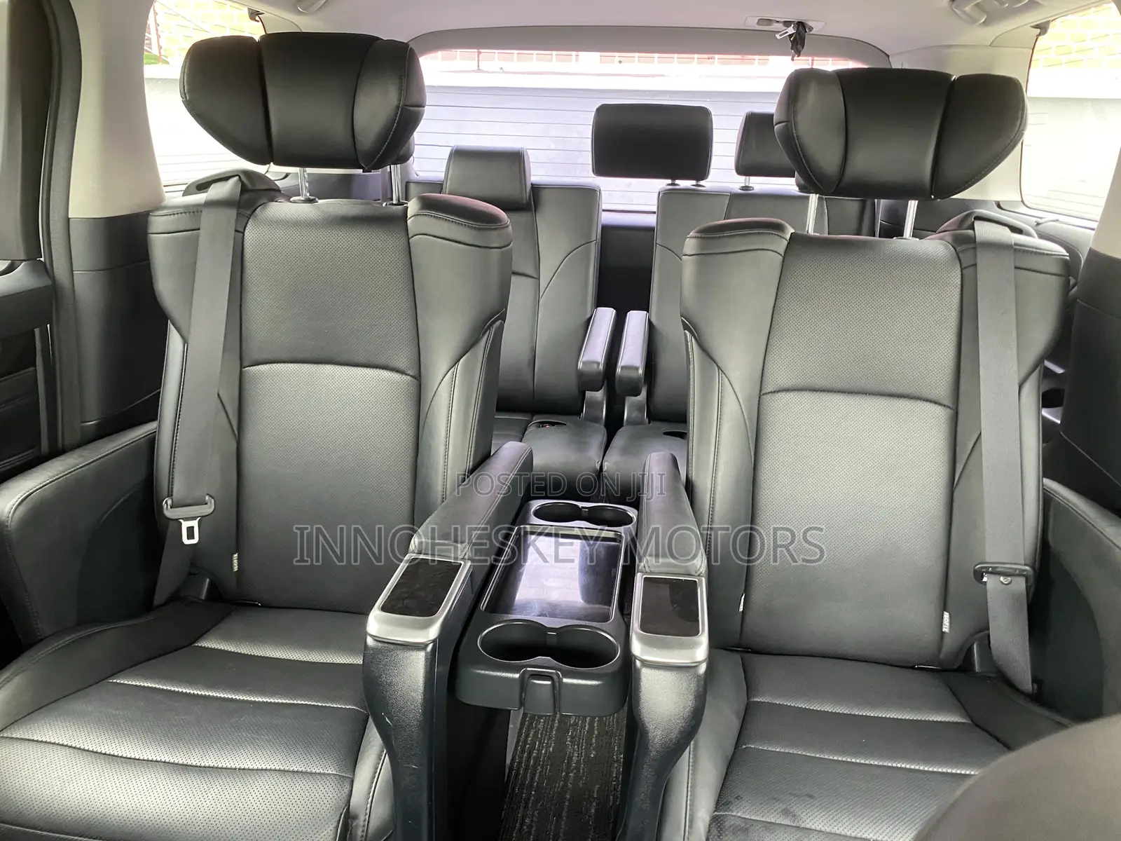 Toyota Alphard 2020 White