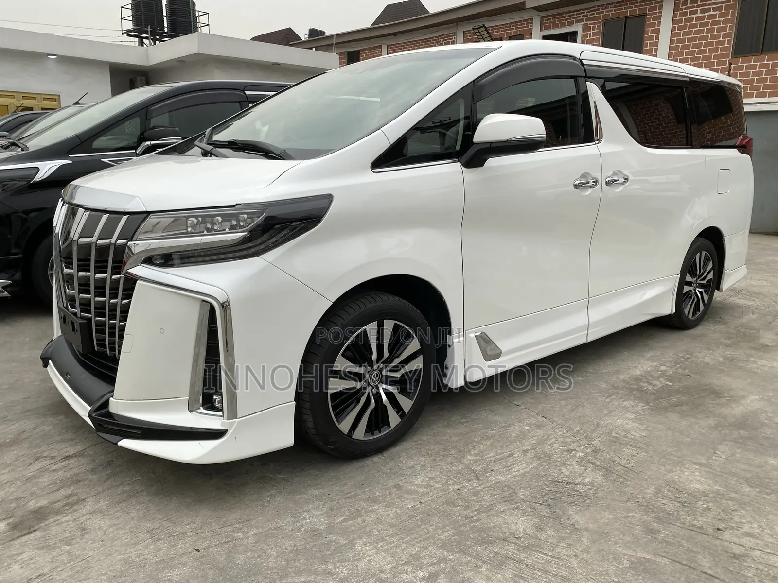 Toyota Alphard 2020 White