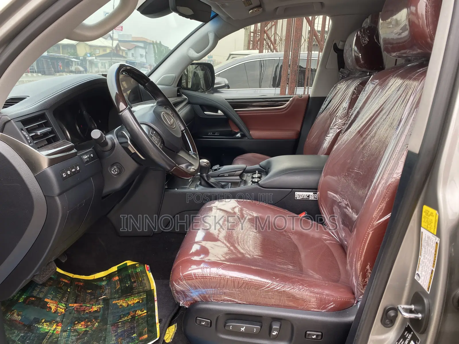 Lexus LX 570 AWD 2020 Gold