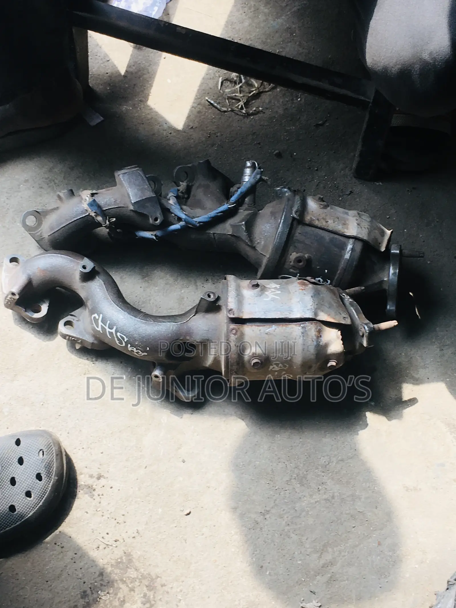 Complete Catalyst Nissan Patphinder 1999-2002