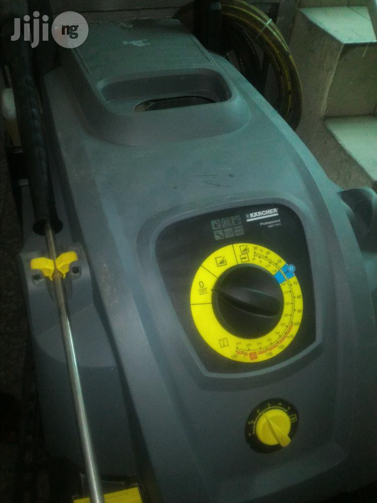 Karcher Steam Washer HDS 6/12C