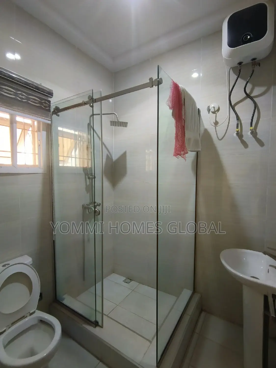 3bdrm Block of Flats in Katampe Main for rent