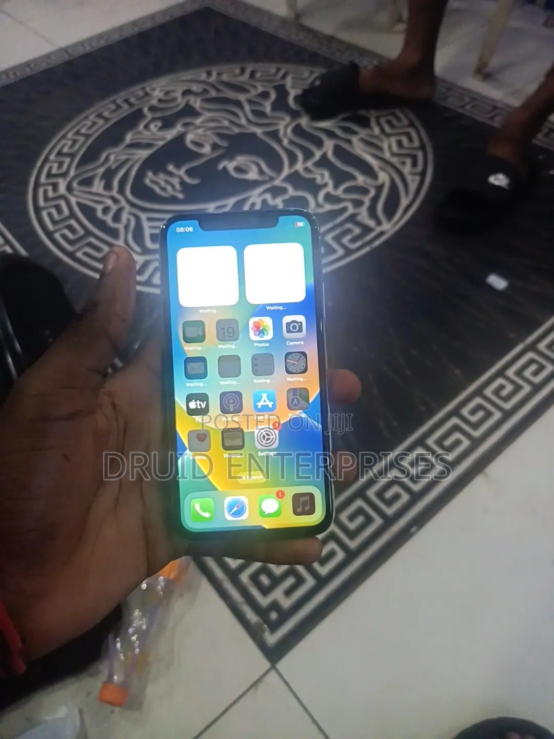 Apple iPhone X 64 GB White