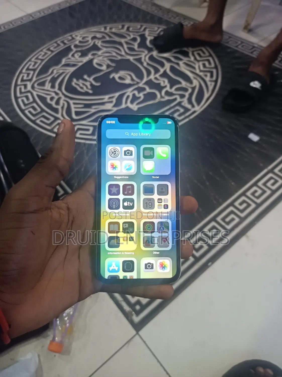 Apple iPhone X 64 GB White