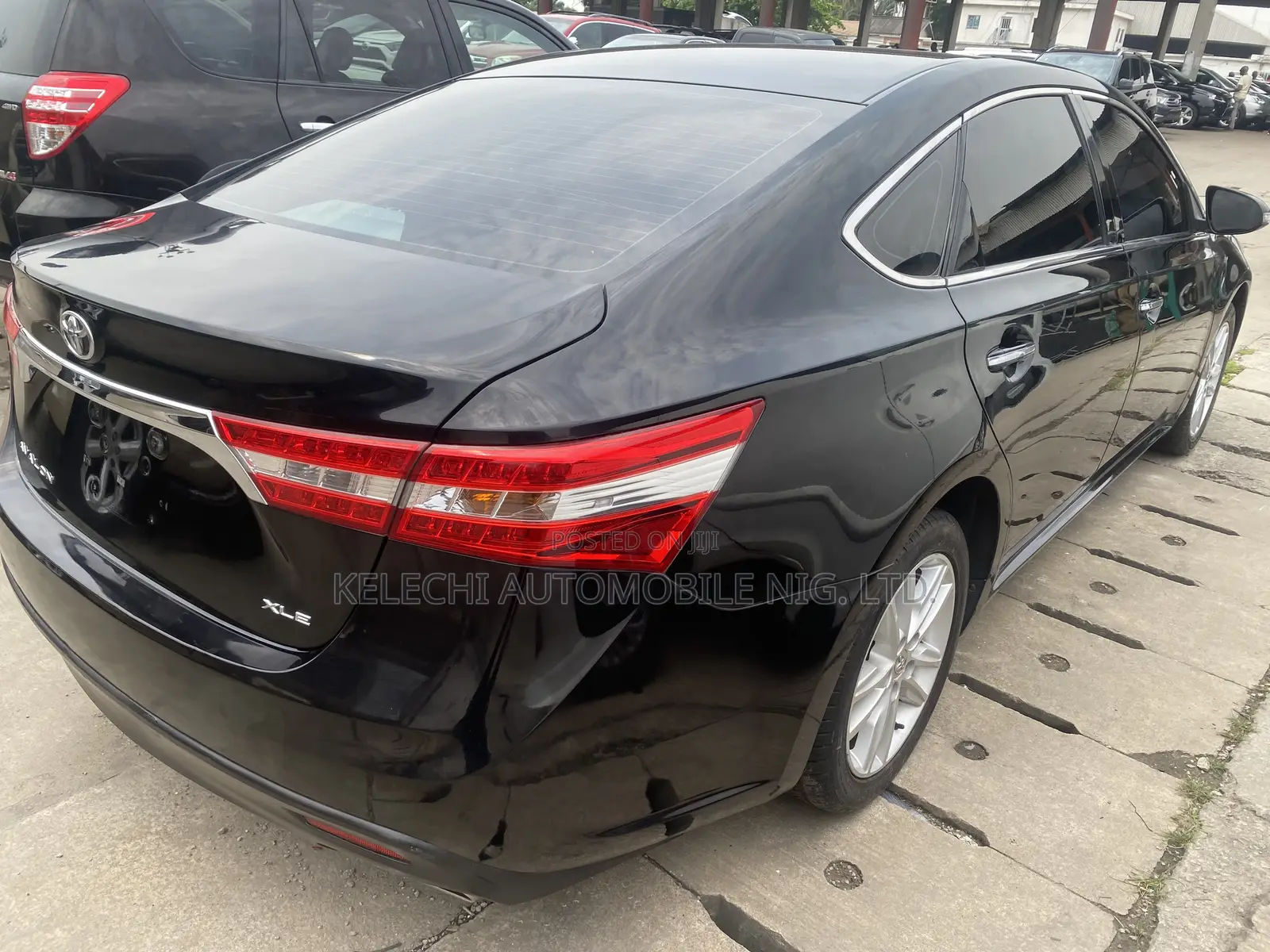 Toyota Avalon XLE 4dr Sedan (3.5L 6cyl 6A) 2014 Black