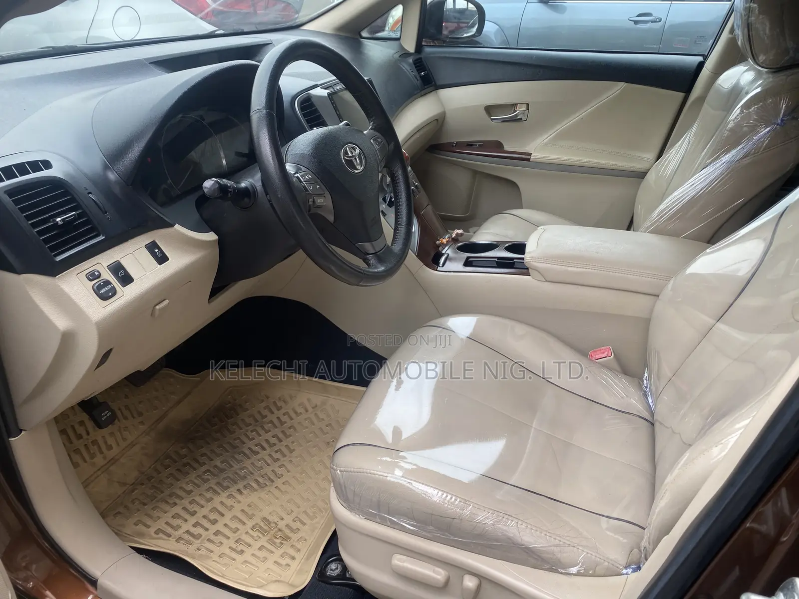 Toyota Venza AWD 2012 Brown