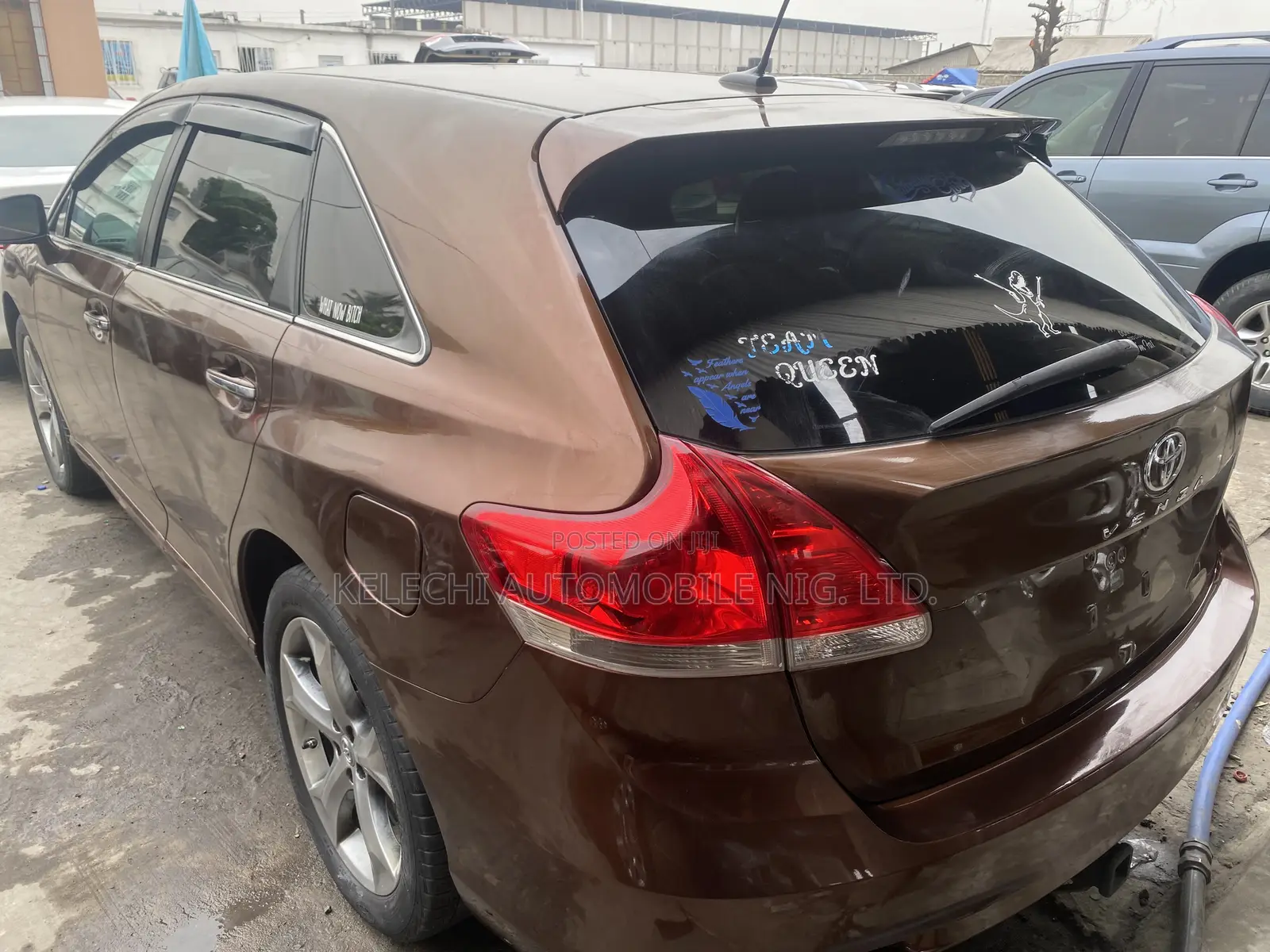 Toyota Venza AWD 2012 Brown