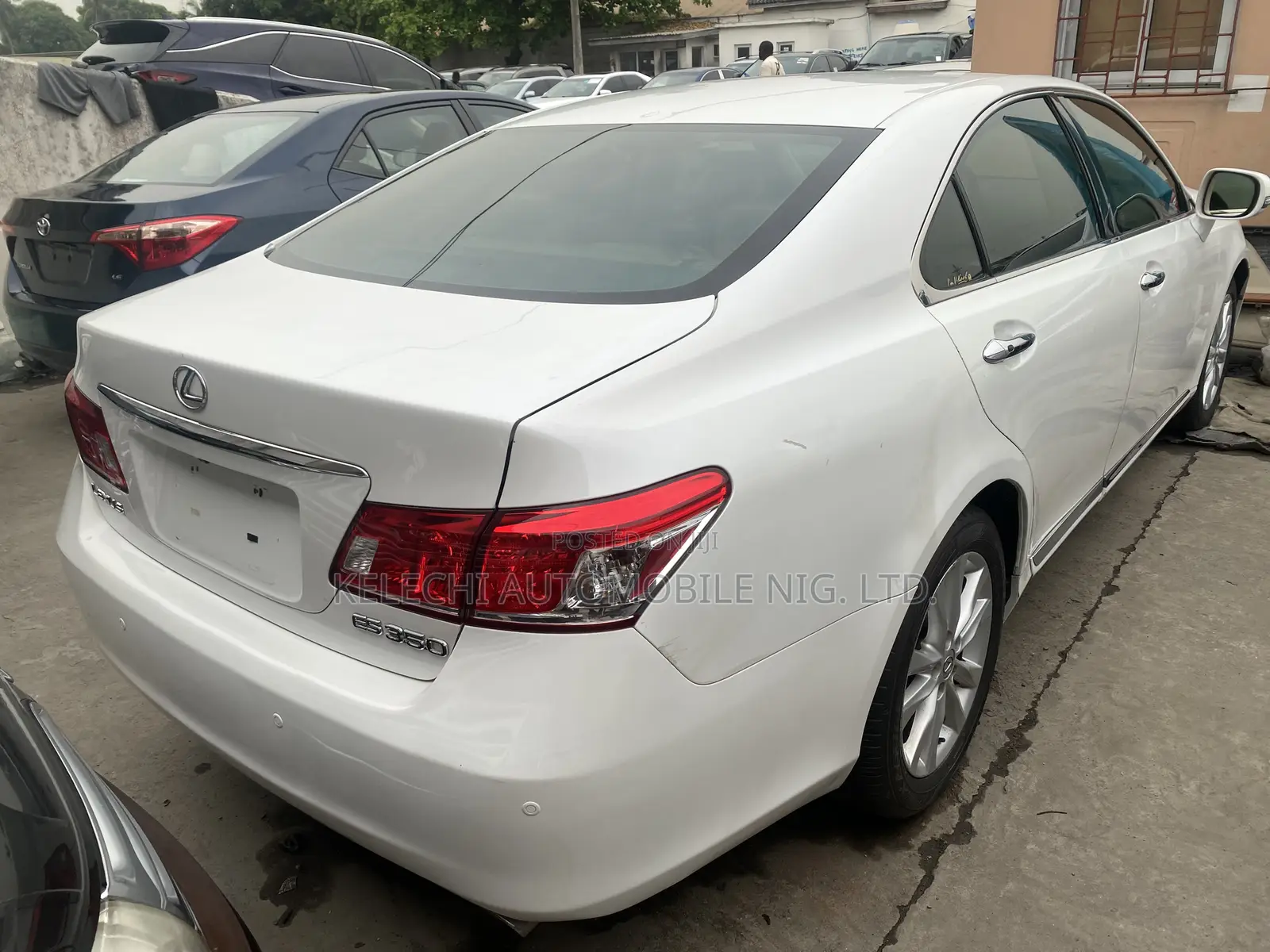 Lexus ES 350 2012 White