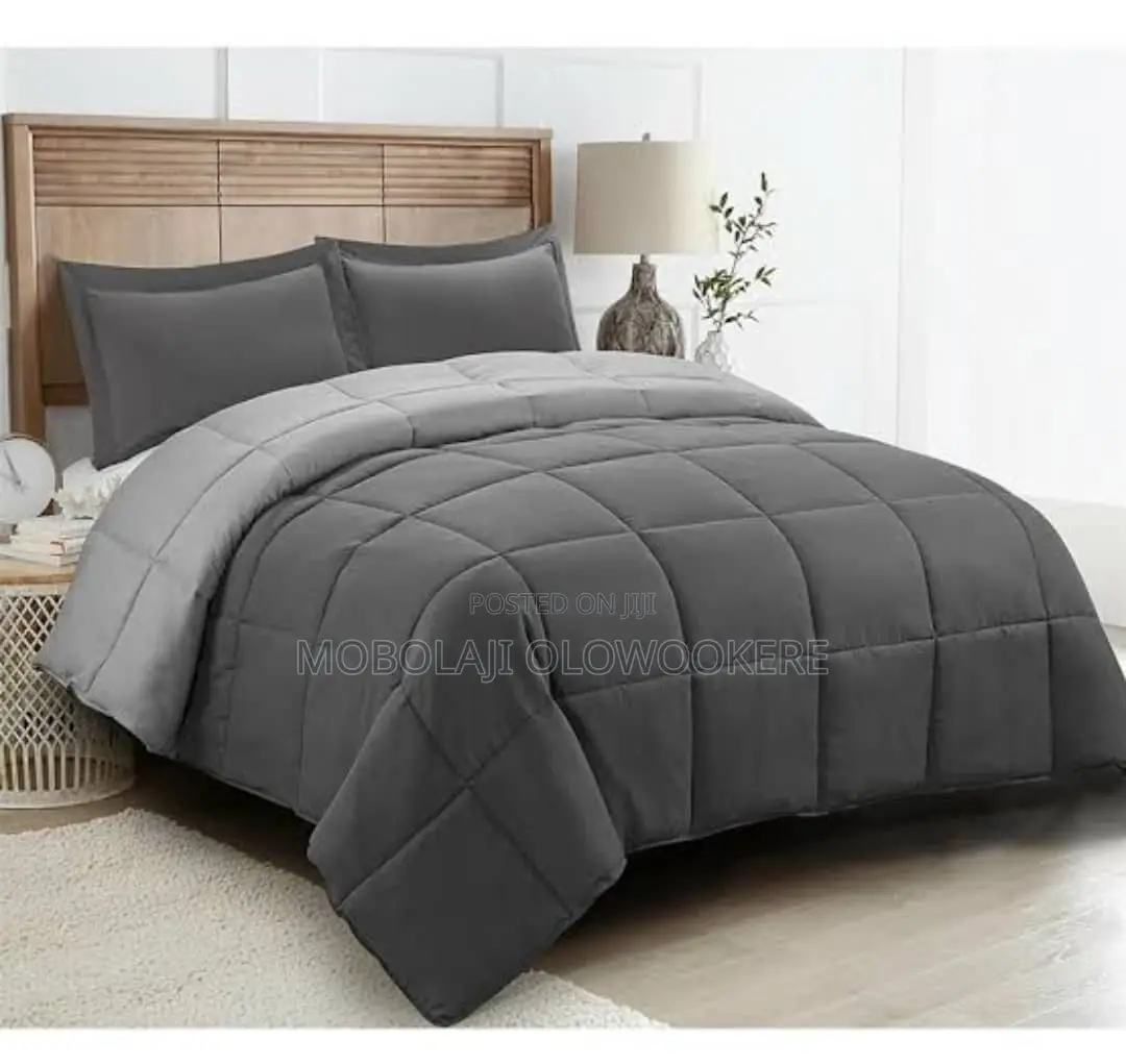 Unique Set of Duvet Bedsheet and 4 Pillowcases