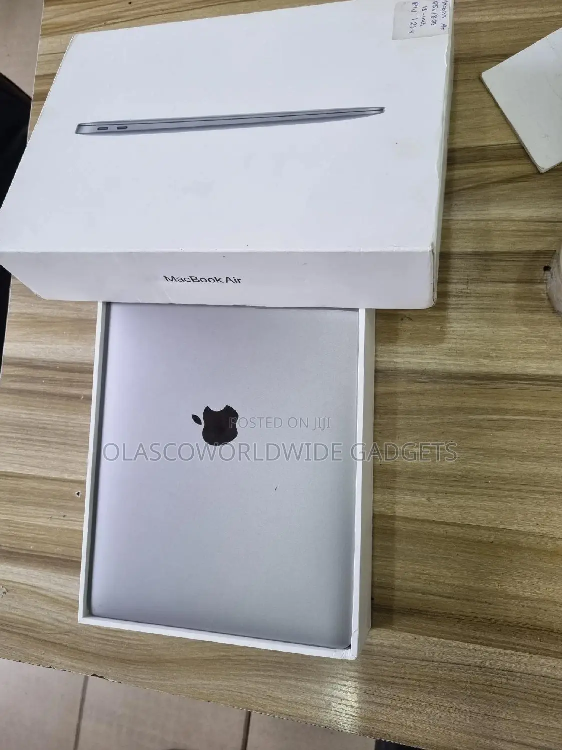 Laptop Apple MacBook Air 2020 8GB Intel Core I3 SSD 256GB