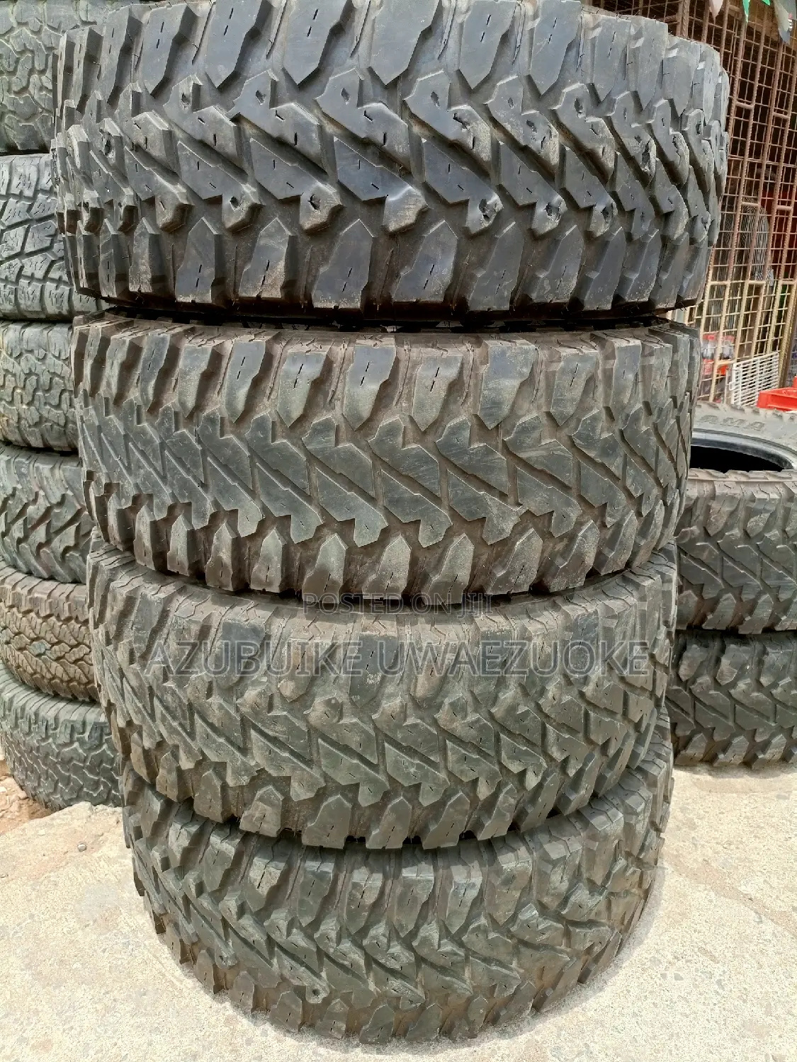 35*12/50r17 Land Cruise /Tundra