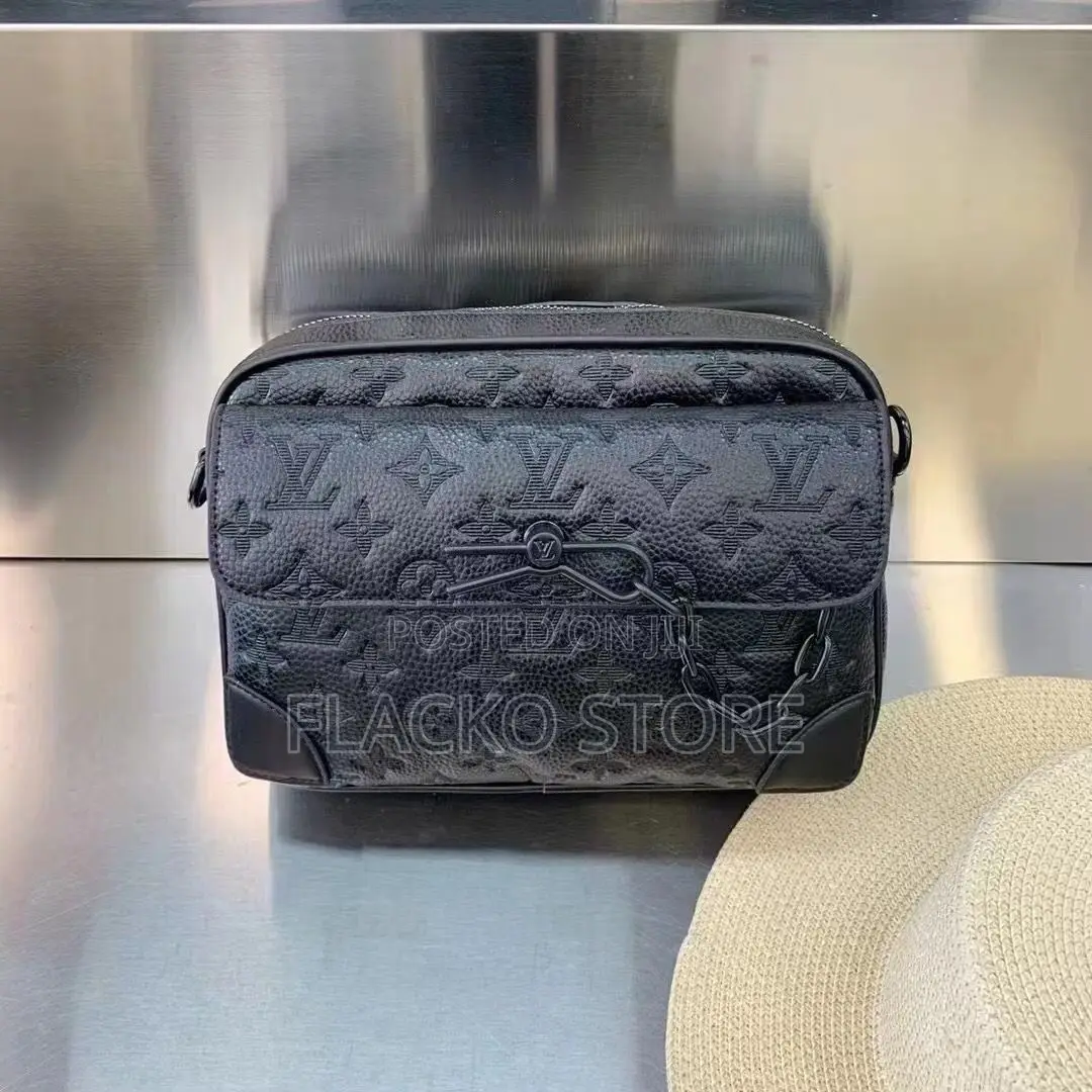 Original Louis Vuitton Crossbody Bags