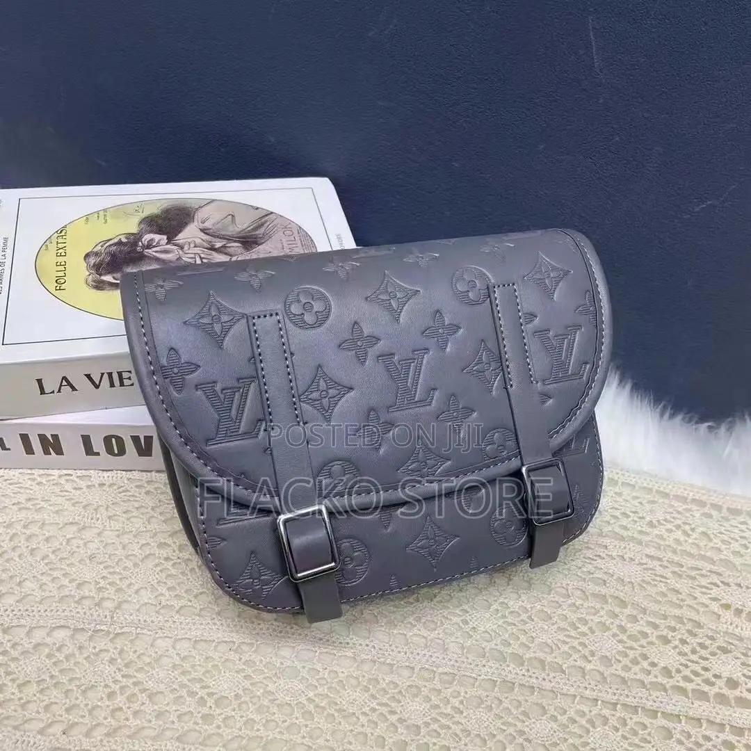 Original Louis Vuitton Crossbody Bags