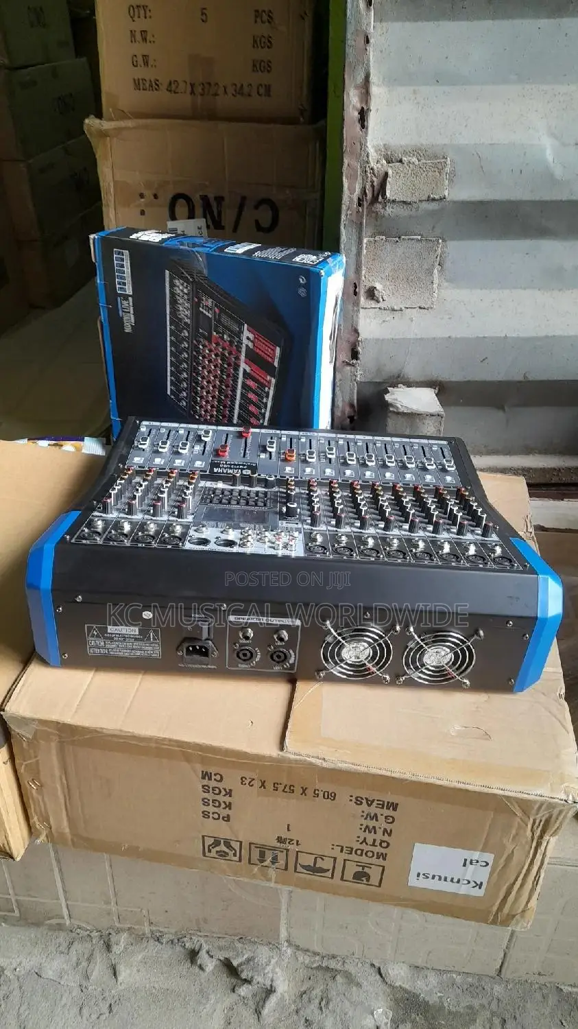 Quality Yamaha Powered Mixer Pmy12